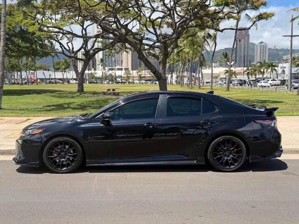 2021 Toyota Camry 8th Gen - Image 2 of 17
