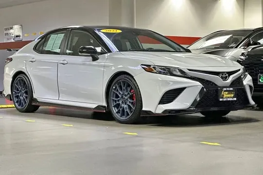 2021 Toyota Camry TRD V6
