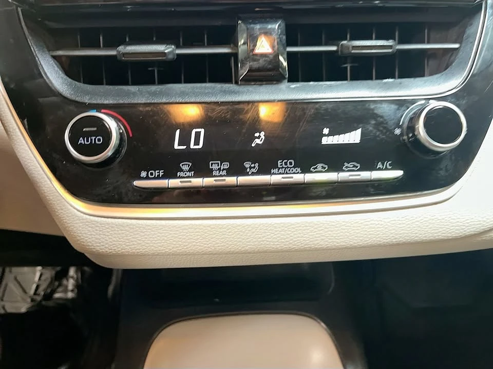 2021 Toyota Corolla 12th Gen - Image 8 of 11