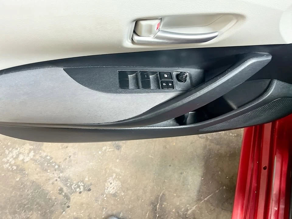 2021 Toyota Corolla 12th Gen - Image 10 of 11
