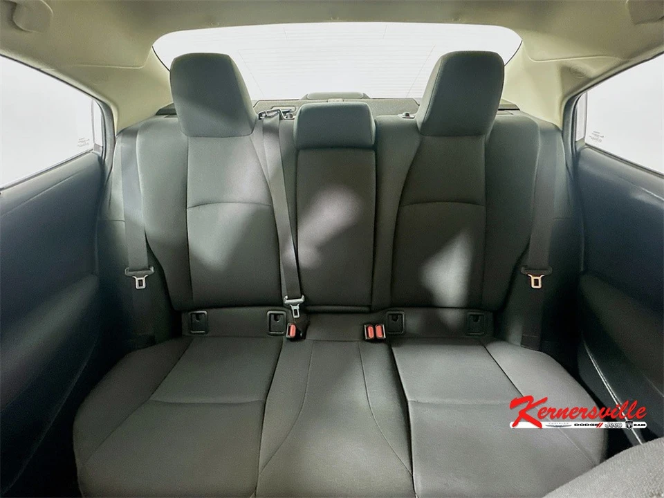 2021 Toyota Corolla 12th Gen - Image 13 of 21