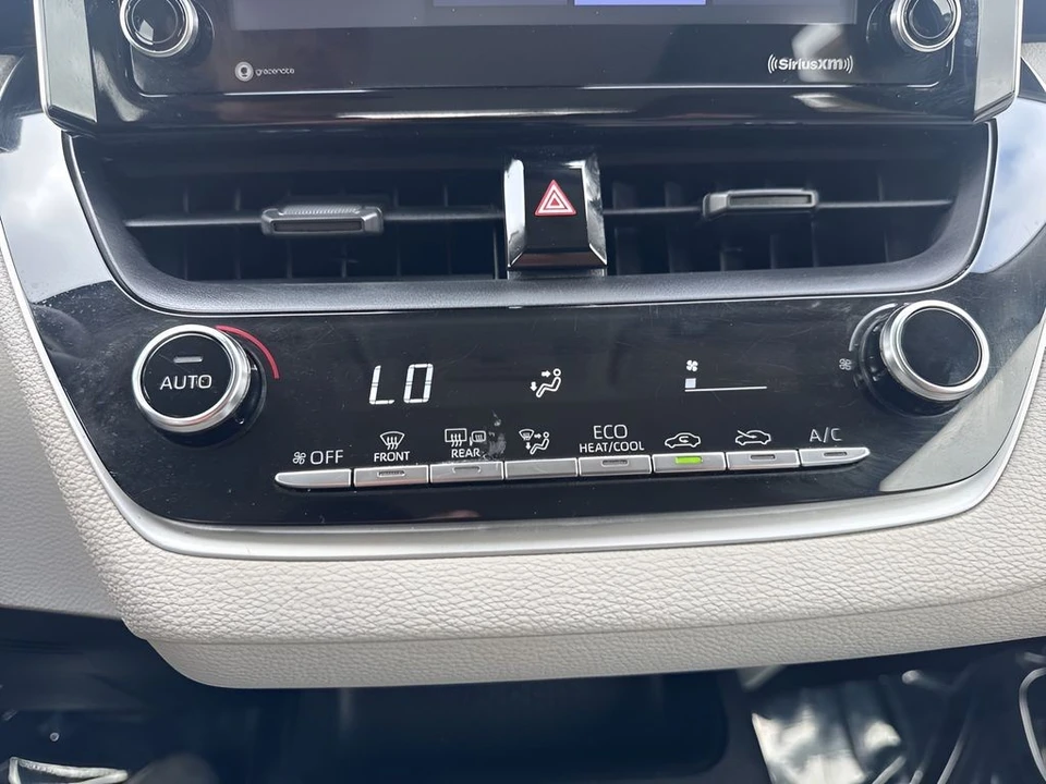 2021 Toyota Corolla 12th Gen - Image 17 of 21