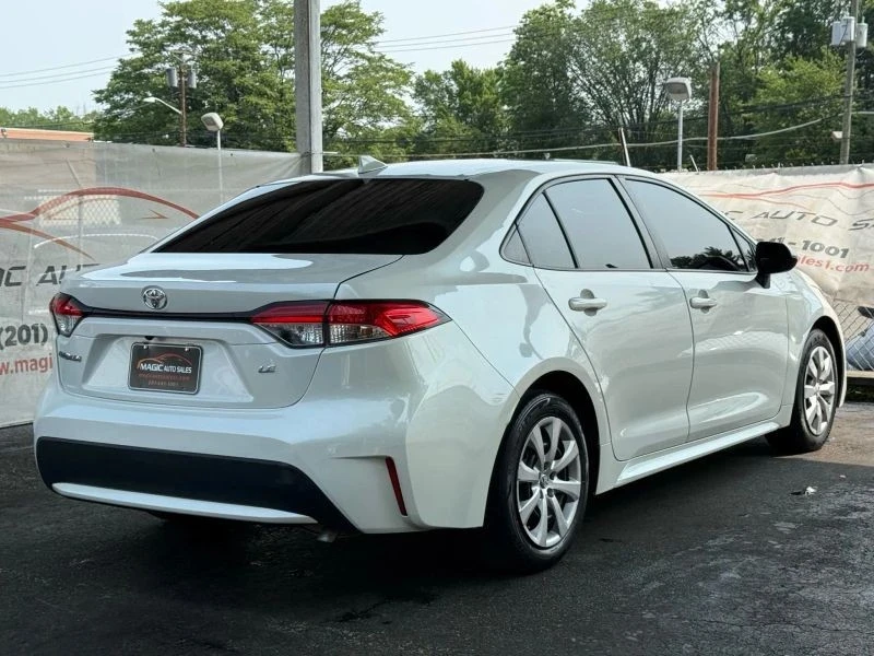 2021 Toyota Corolla 12th Gen - Image 9 of 12