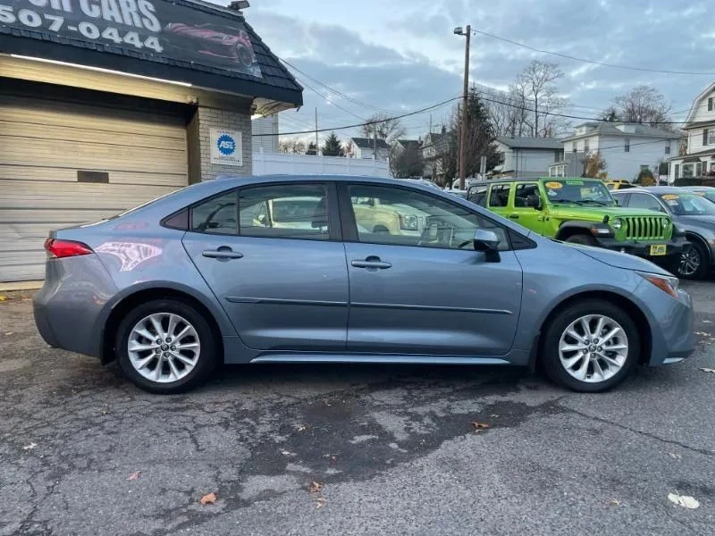 2021 Toyota Corolla 12th Gen - Image 10 of 12