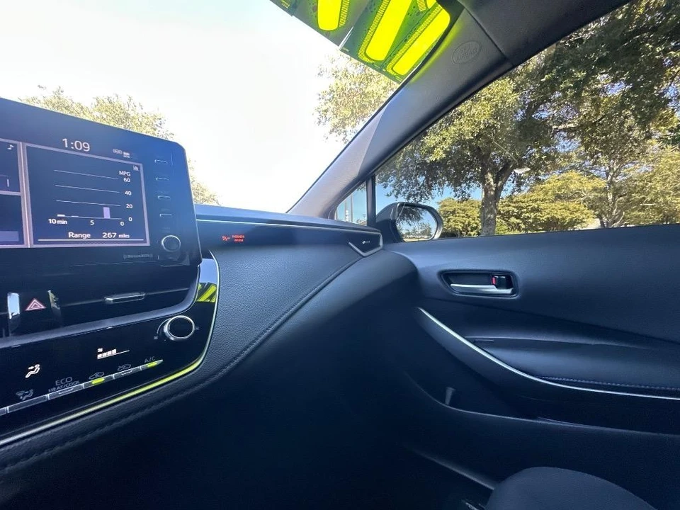 2021 Toyota Corolla 12th Gen - Image 13 of 21