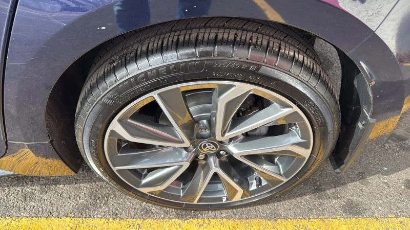 2021 Toyota Corolla 12th Gen - Image 9 of 12
