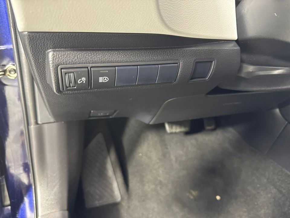 2021 Toyota Corolla 12th Gen - Image 14 of 21