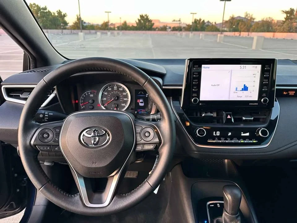 2021 Toyota Corolla 12th Gen - Image 13 of 14