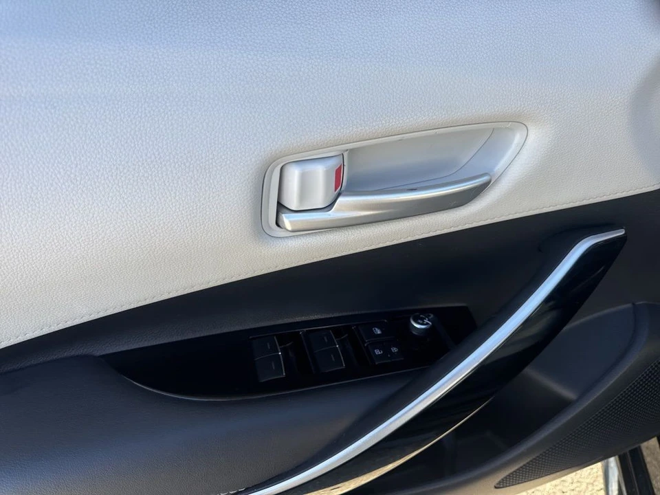2021 Toyota Corolla 12th Gen - Image 25 of 31