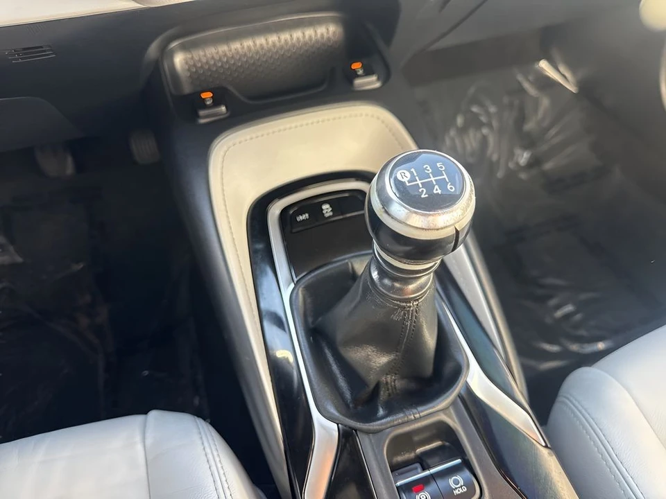 2021 Toyota Corolla 12th Gen - Image 16 of 21