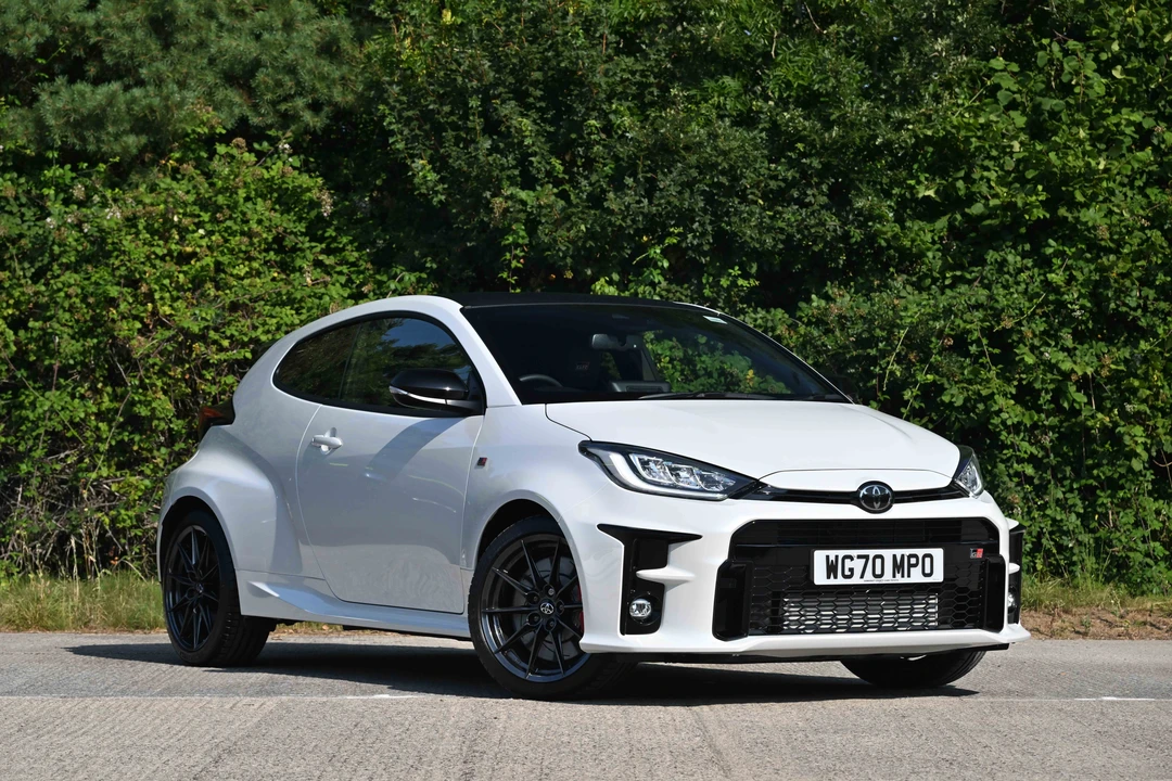 2021 Toyota Yaris - Image 9 of 31