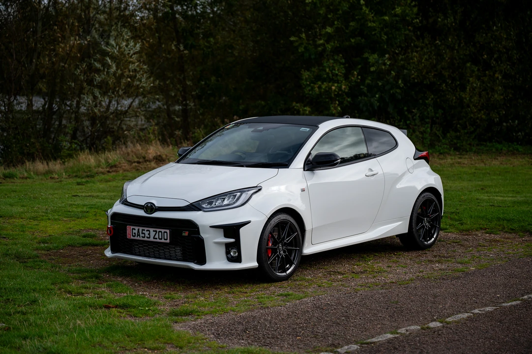 2021 Toyota Yaris - Image 10 of 31