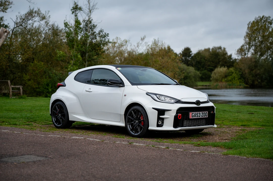 2021 Toyota Yaris - Image 12 of 31