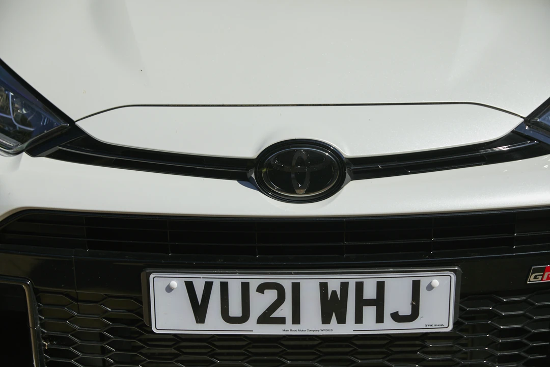 2021 Toyota Yaris - Image 16 of 31