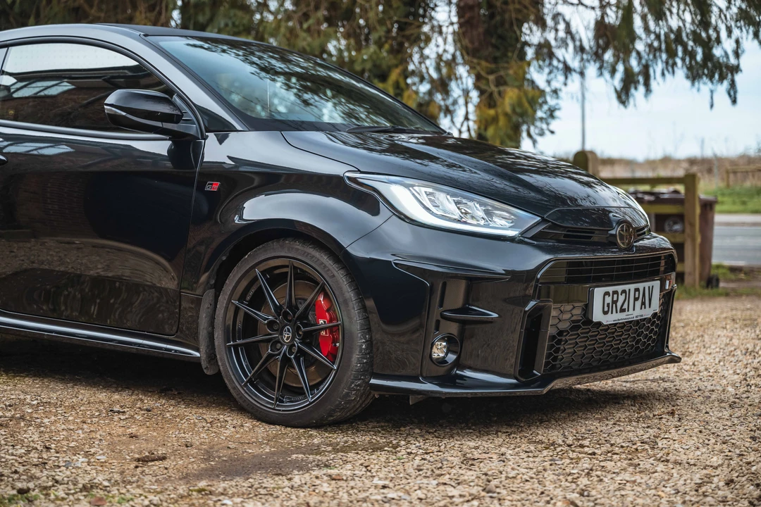 2021 Toyota Yaris - Image 15 of 31