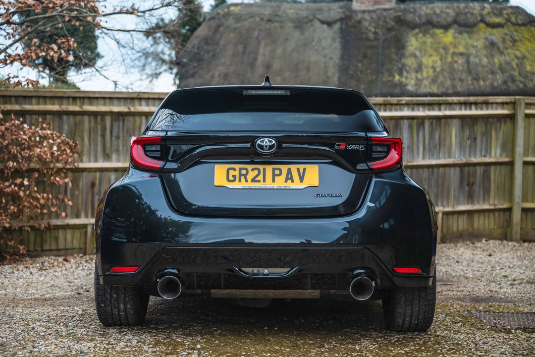 2021 Toyota Yaris - Image 6 of 31