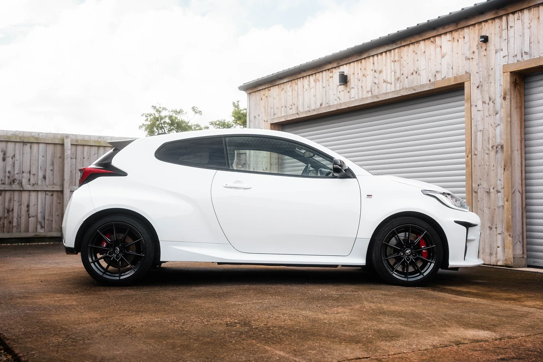2021 Toyota Yaris - Image 4 of 31