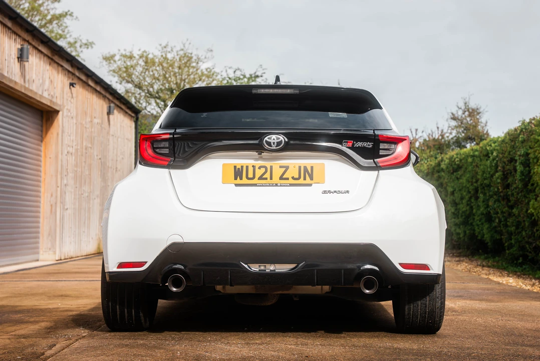 2021 Toyota Yaris - Image 6 of 31