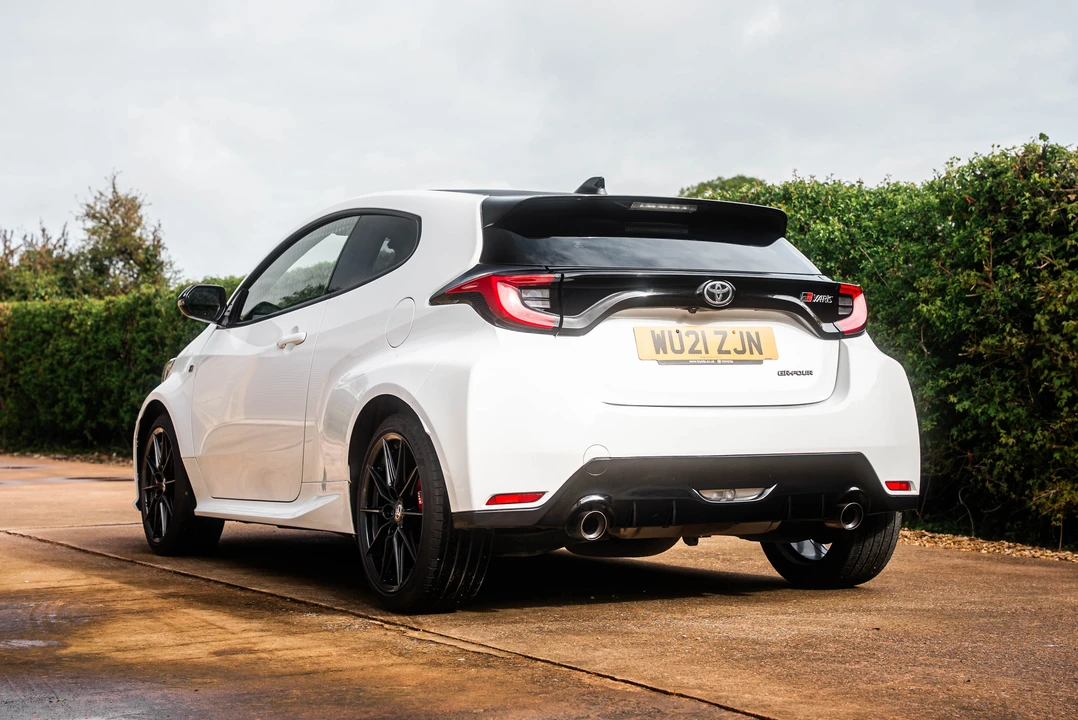 2021 Toyota Yaris - Image 7 of 31
