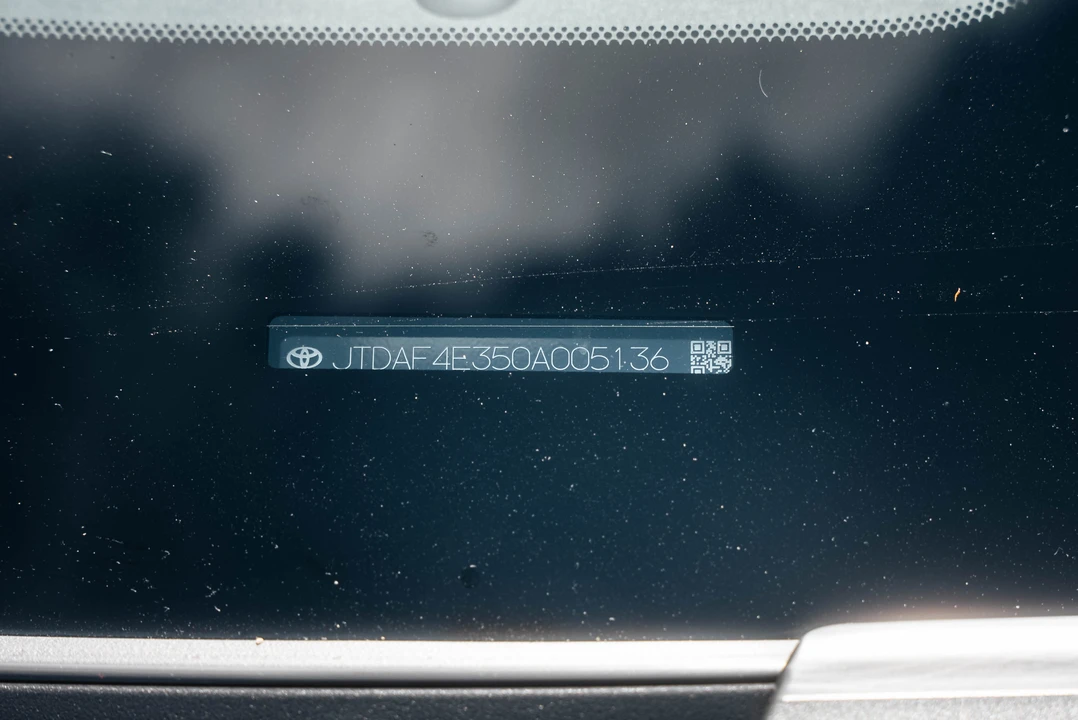 2021 Toyota Yaris - Image 18 of 31