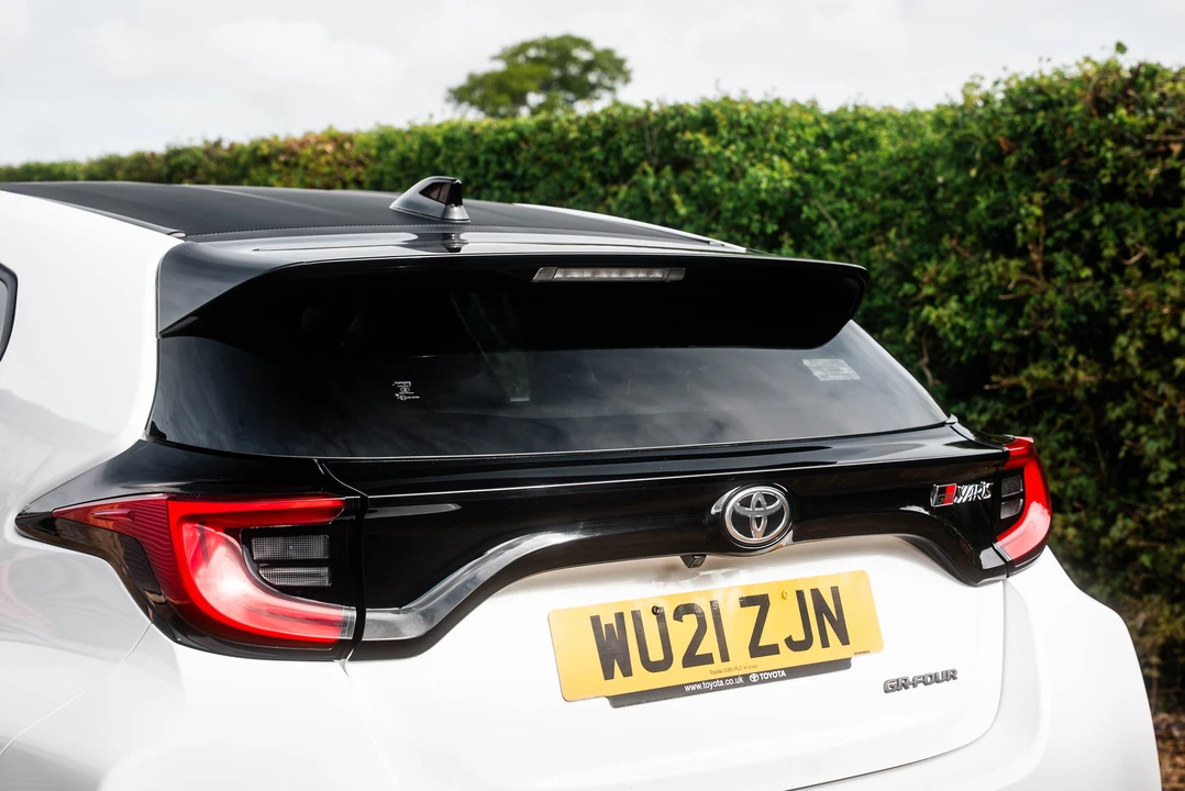 2021 Toyota Yaris - Image 20 of 31