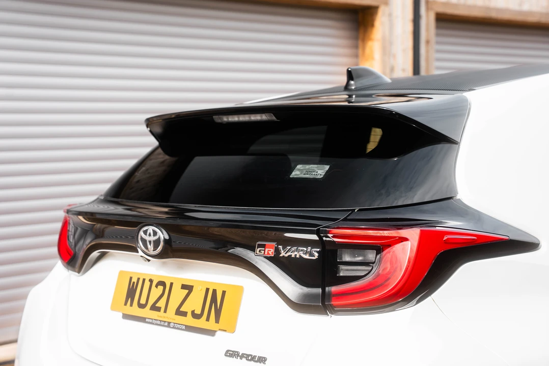 2021 Toyota Yaris - Image 21 of 31