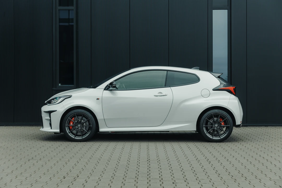 2021 Toyota Yaris - Image 4 of 31