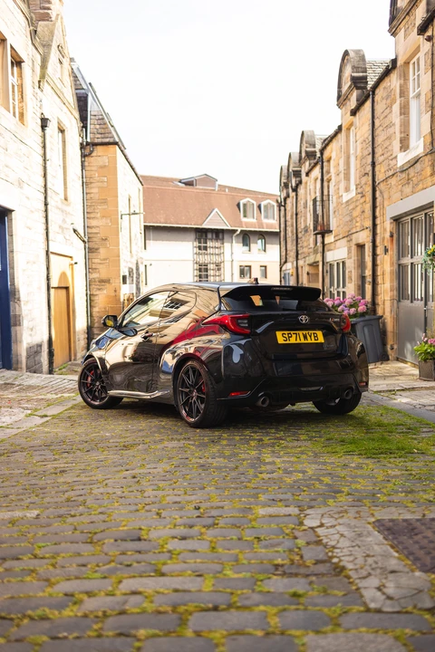 2021 Toyota Yaris - Image 17 of 31