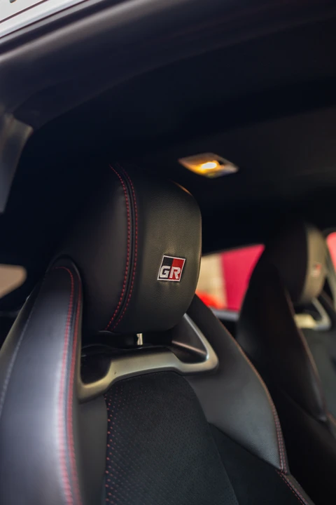 2021 Toyota Yaris - Image 6 of 31