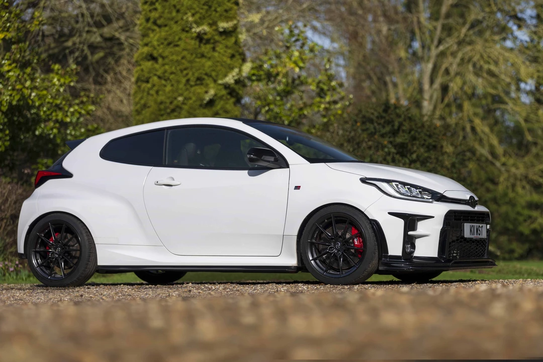 2021 Toyota Yaris - Image 12 of 31