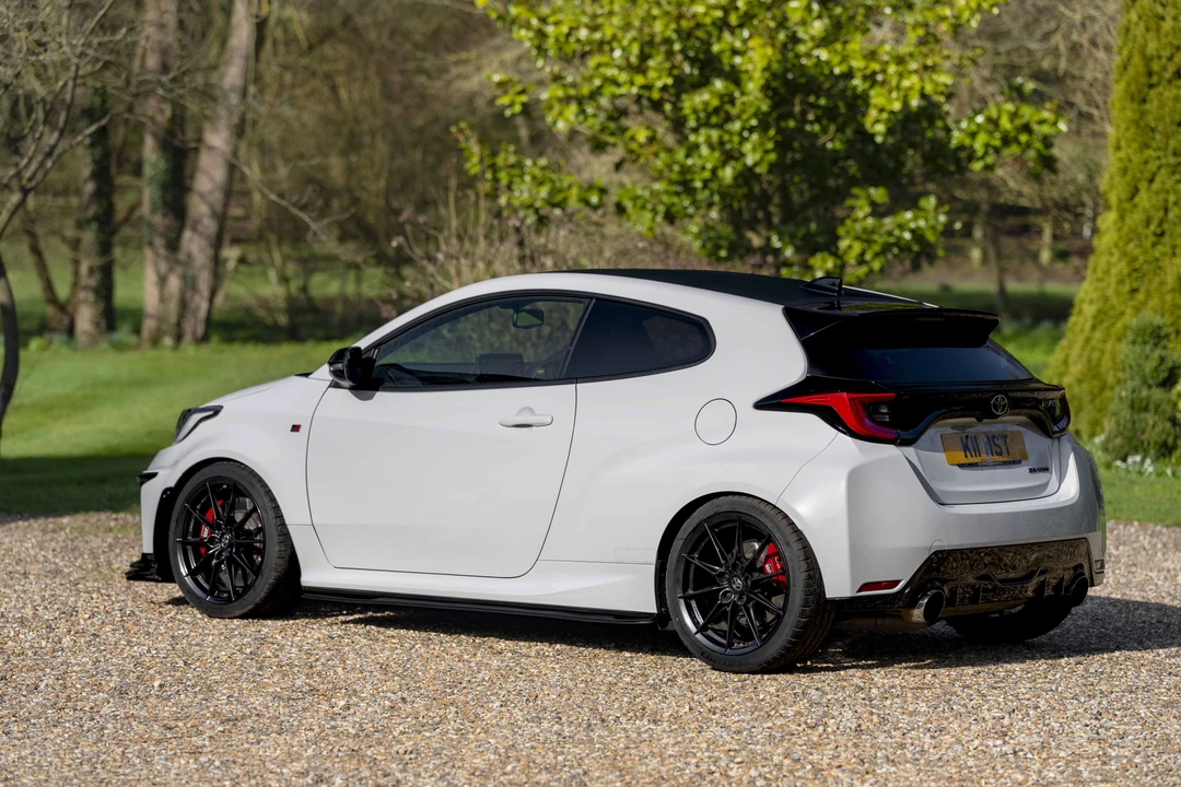 2021 Toyota Yaris - Image 15 of 31