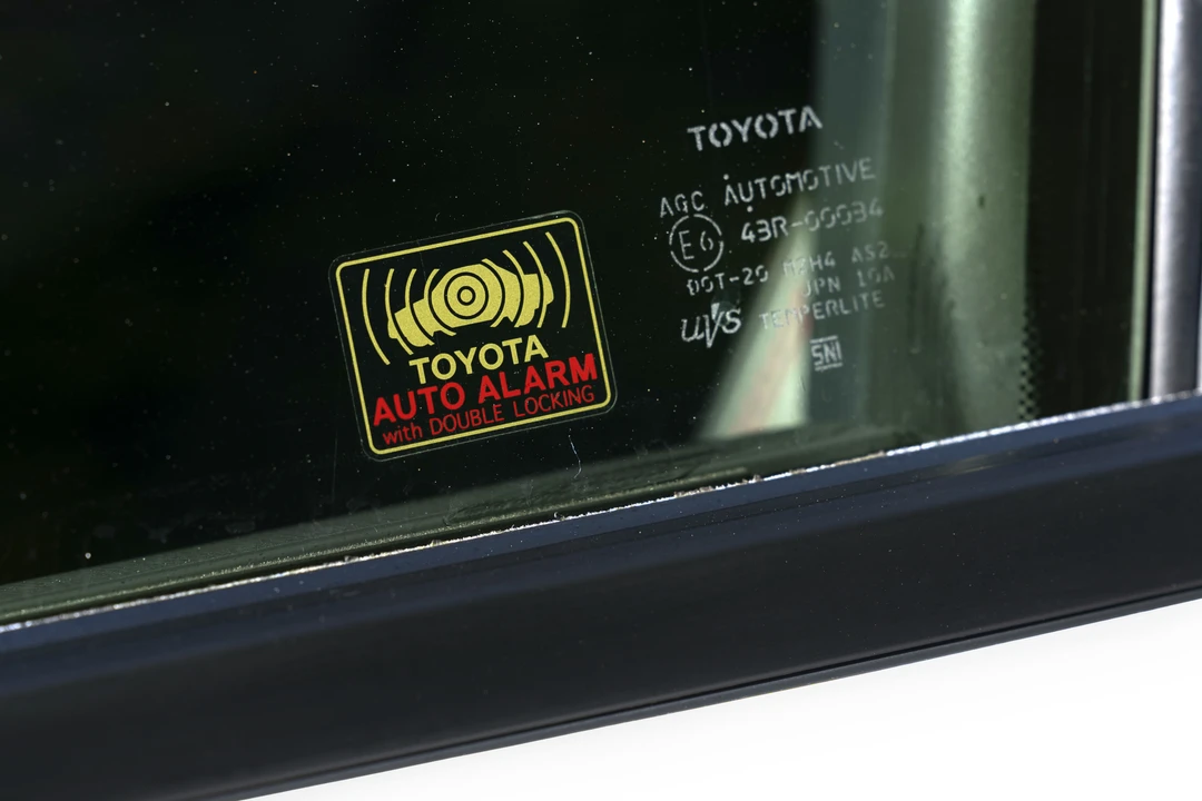 2021 Toyota Yaris - Image 27 of 31