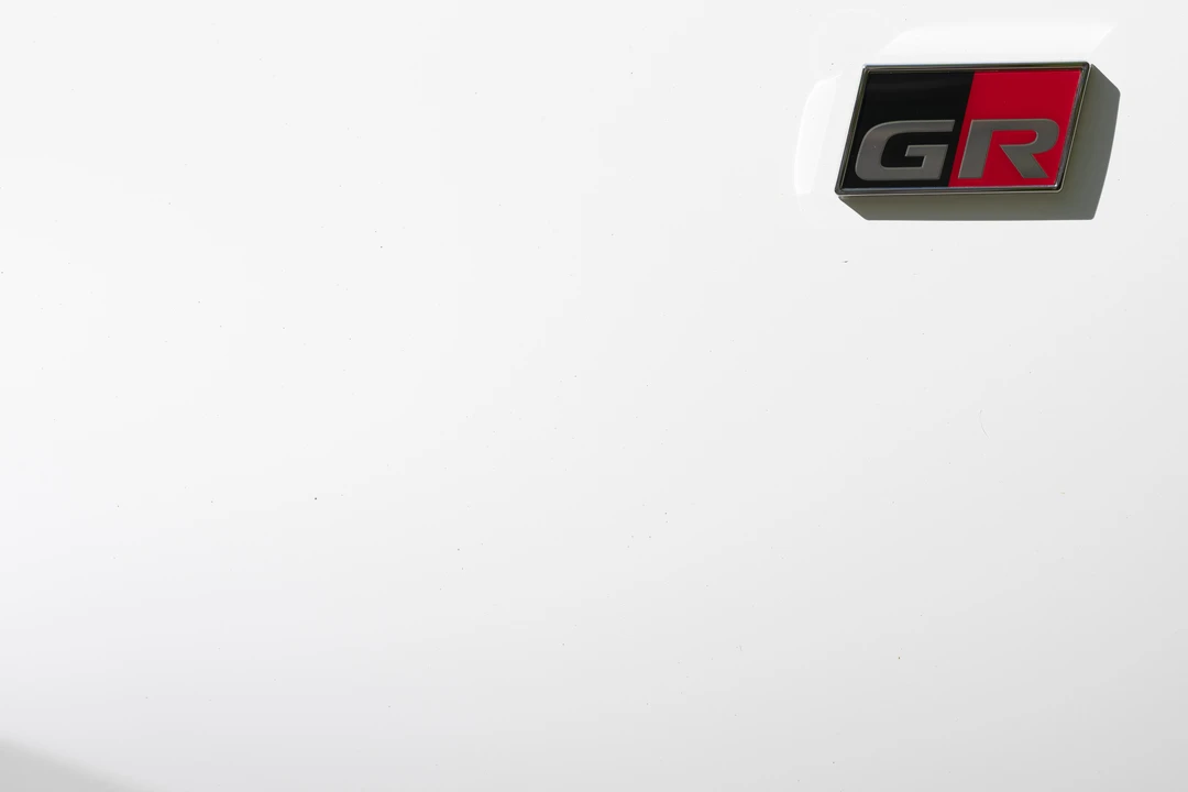 2021 Toyota Yaris - Image 29 of 31