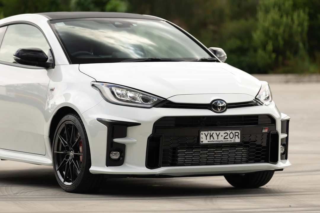 2023 Toyota Yaris - Image 11 of 31