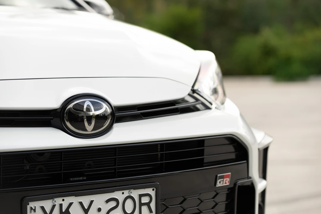 2023 Toyota Yaris - Image 18 of 31