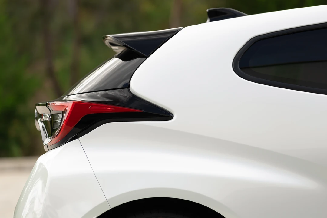 2023 Toyota Yaris - Image 24 of 31