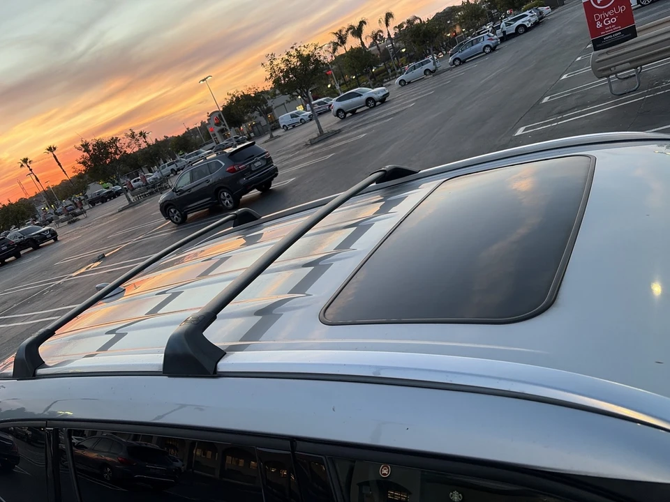 2021 Toyota Highlander - Image 13 of 19
