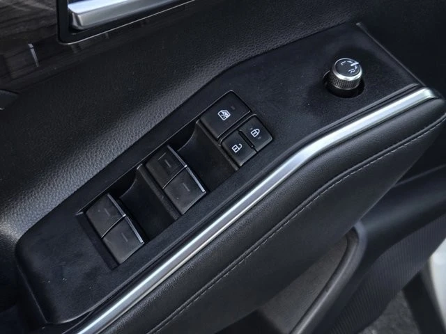 2021 Toyota Highlander - Image 10 of 12