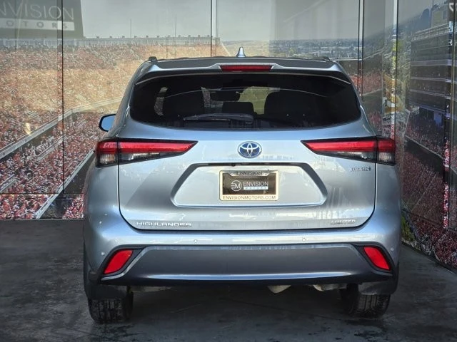 2021 Toyota Highlander - Image 7 of 12