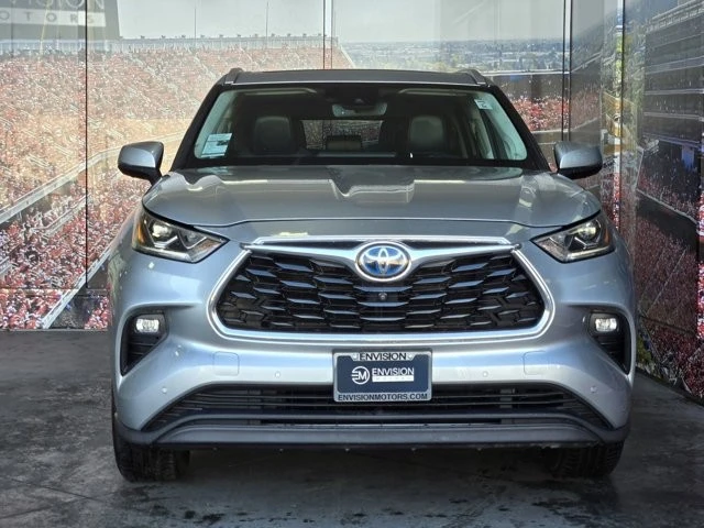 2021 Toyota Highlander - Image 3 of 12