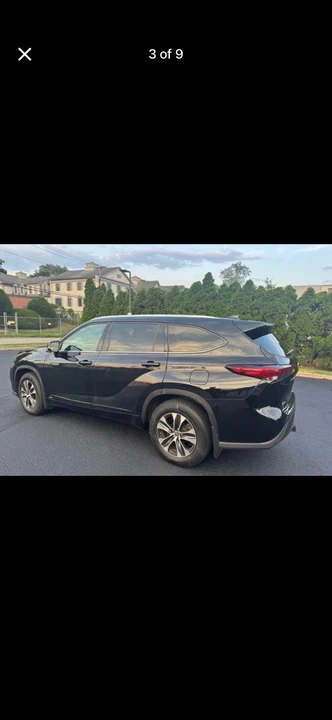 2021 Toyota Highlander - Image 2 of 8