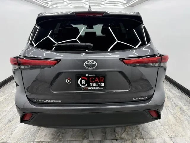 2021 Toyota Highlander - Image 5 of 12
