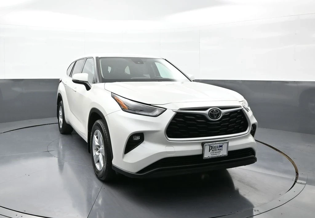 2021 Toyota Highlander - Image 3 of 21