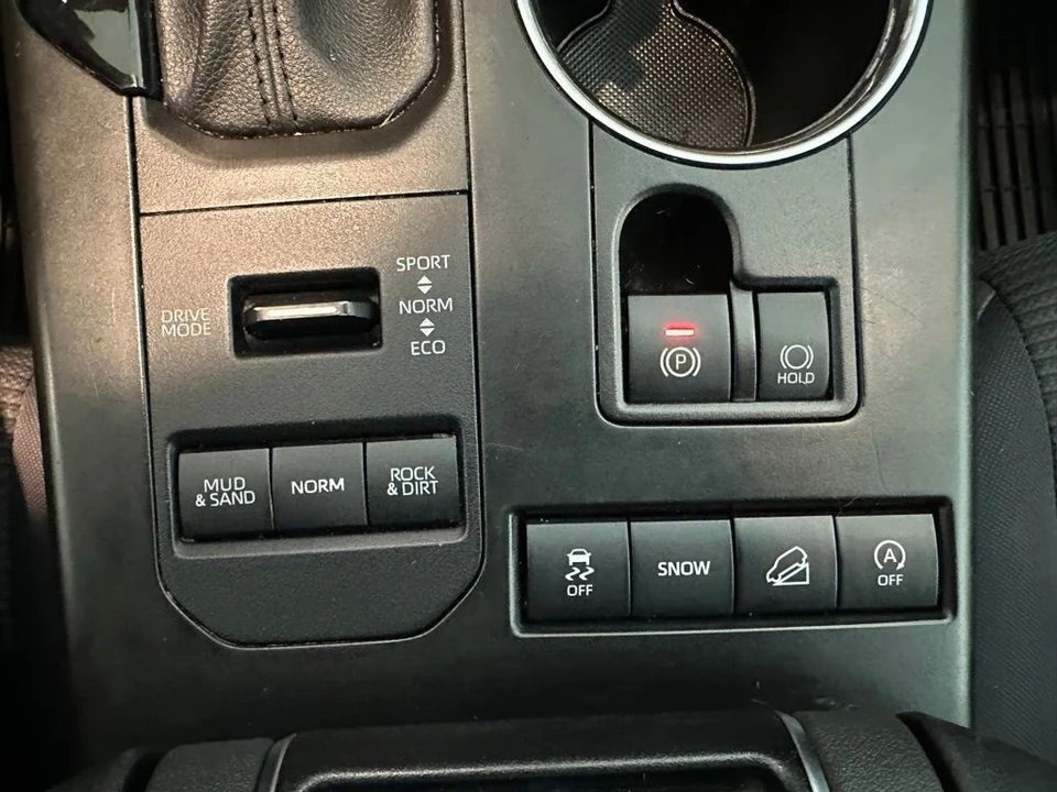 2021 Toyota Highlander - Image 21 of 21