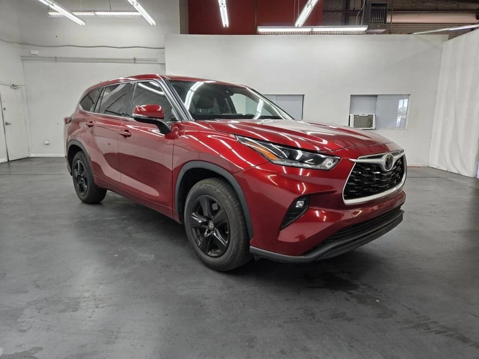 2021 Toyota Highlander - Image 3 of 12