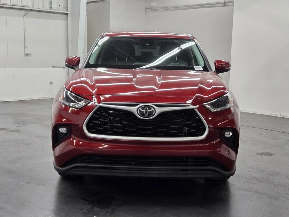 2021 Toyota Highlander - Image 4 of 12