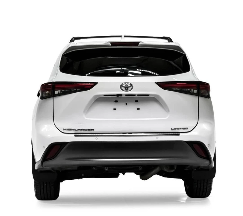 2021 Toyota Highlander - Image 8 of 12
