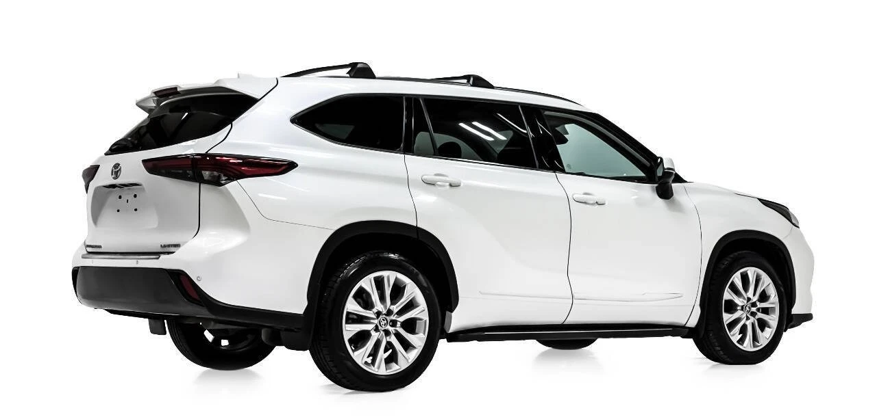 2021 Toyota Highlander - Image 3 of 12
