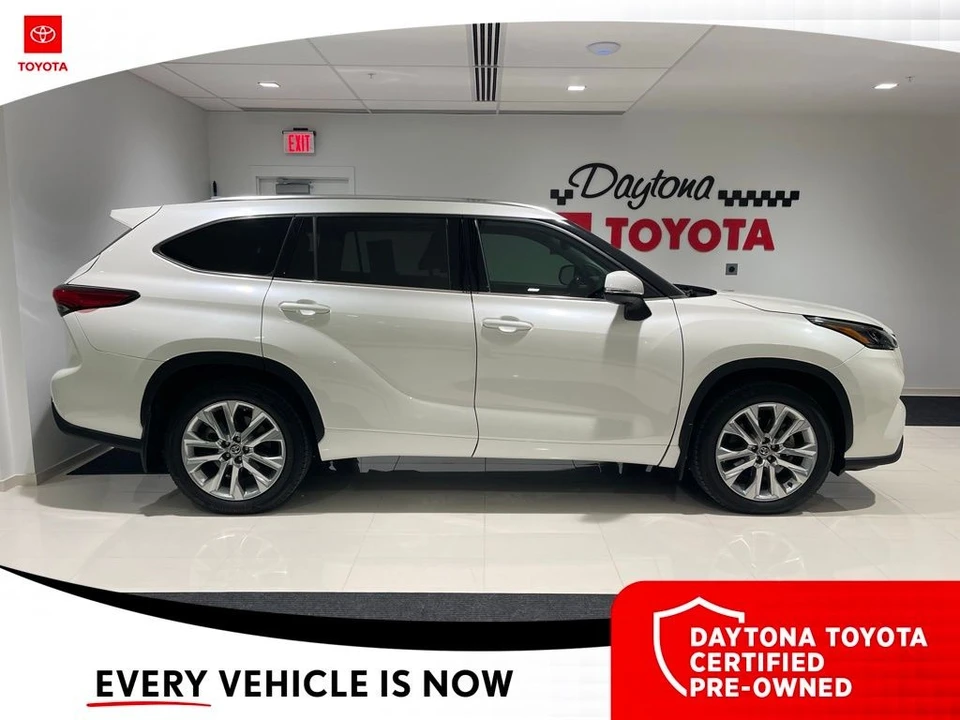 2021 Toyota Highlander - Image 8 of 10