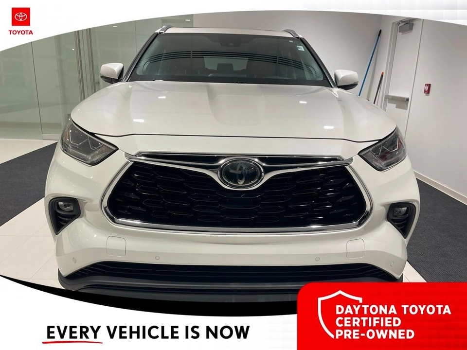 2021 Toyota Highlander - Image 7 of 10